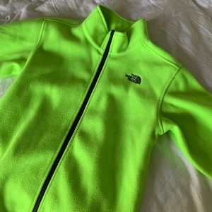 North Face Zip Up 🎾